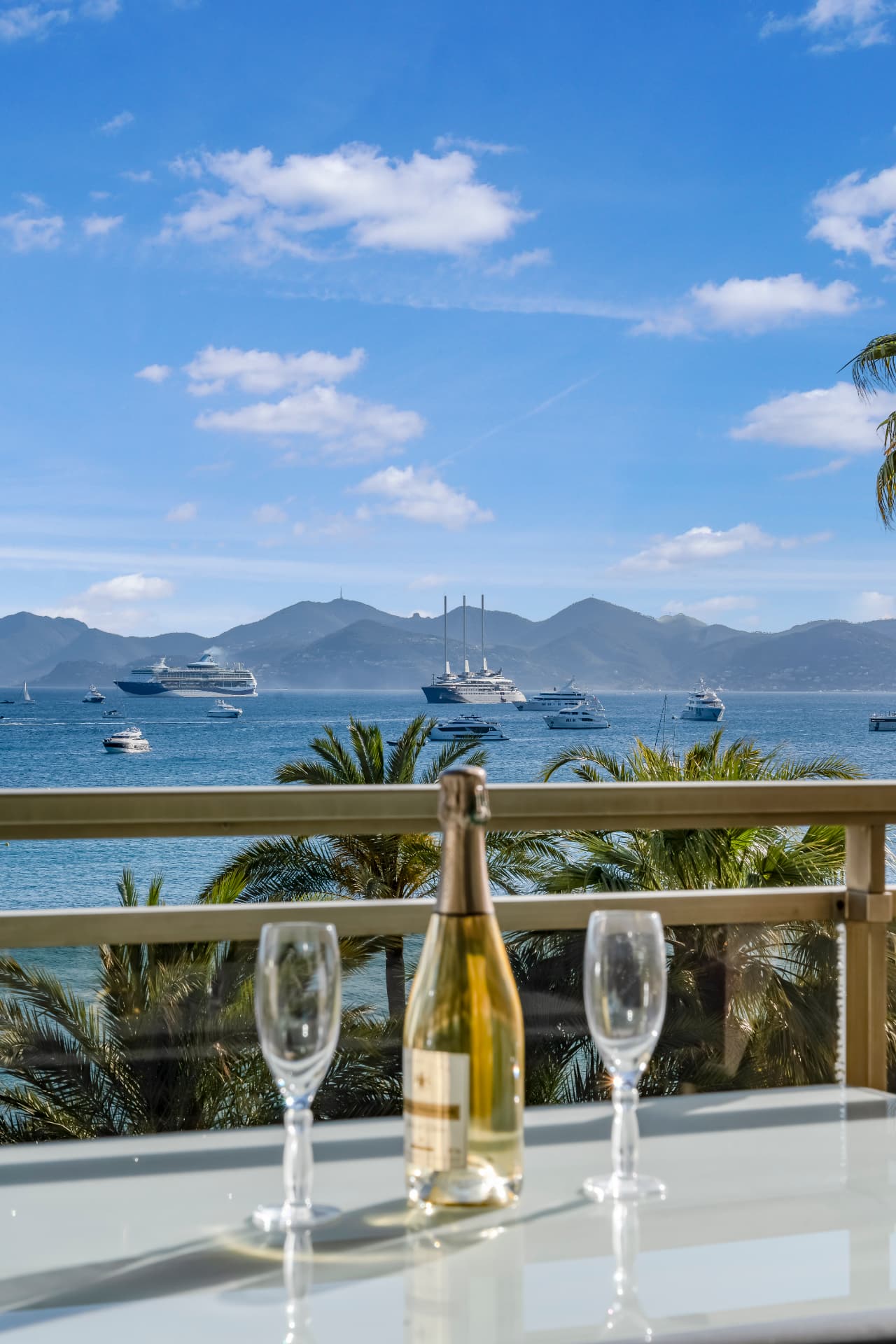 Cannes Croisette — appartement vue mer, shooting immobilier de prestige