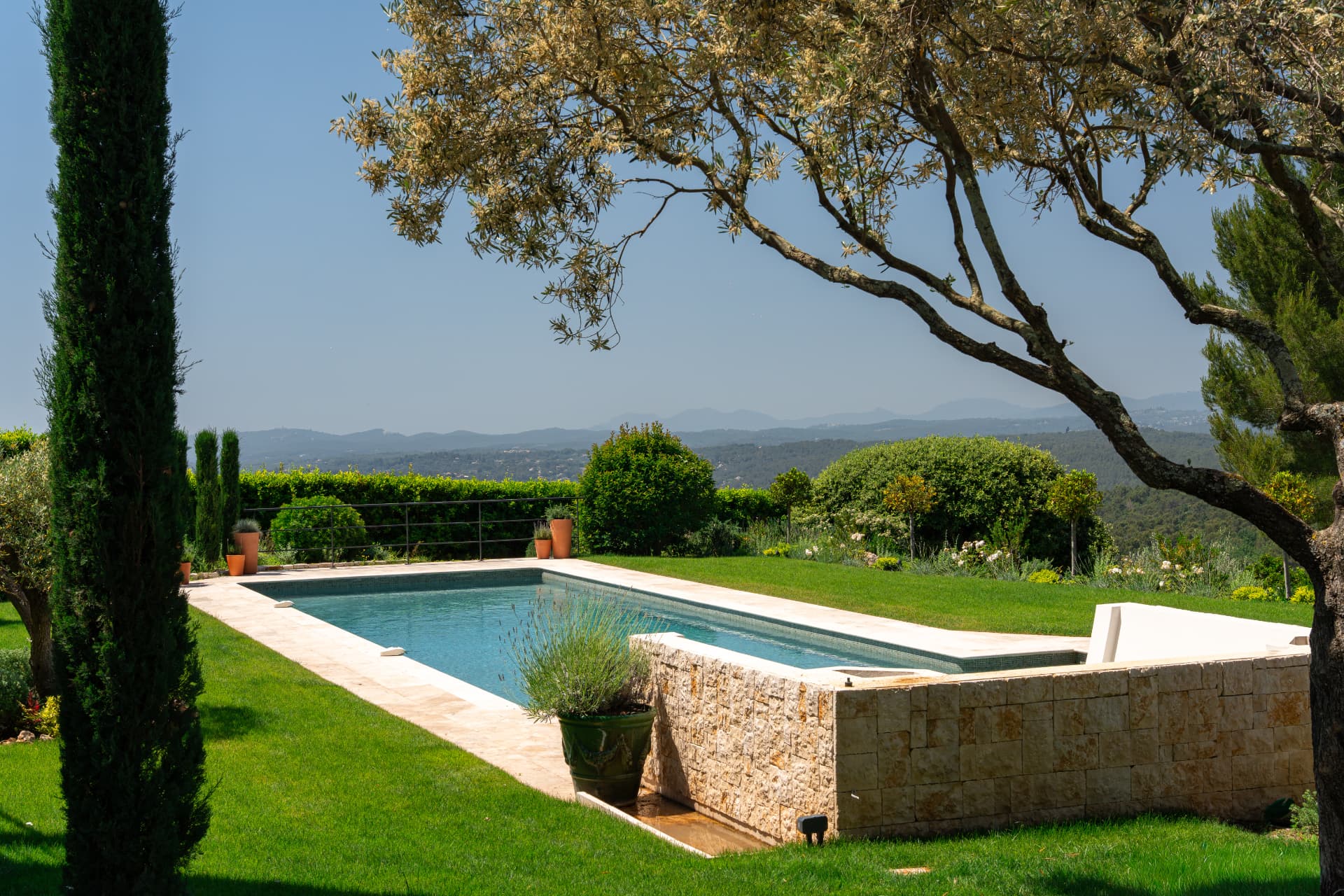 Villa Saint-Paul — propriété provençale avec piscine, shooting immobilier de prestige